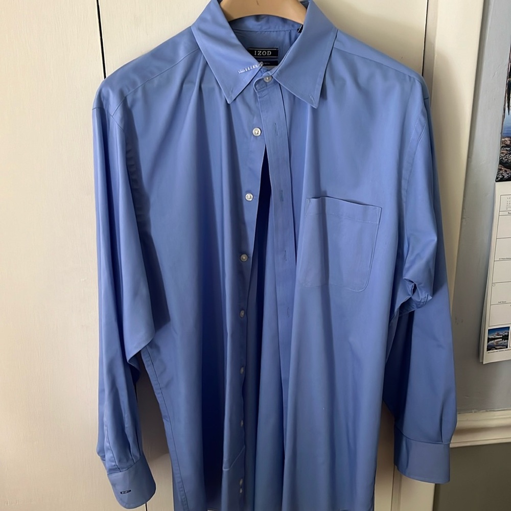 IZOD men’s dress shirt